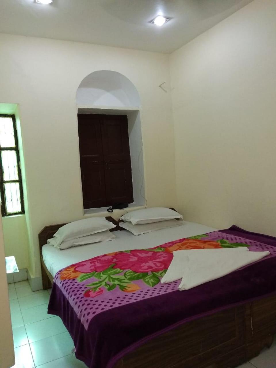 Ajay Guest House Varanasi Exterior photo